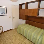 Apartamento Trilocale Giglio - Zona Mare Con Terrazza, Clima E Posto Auto Marina di Campo