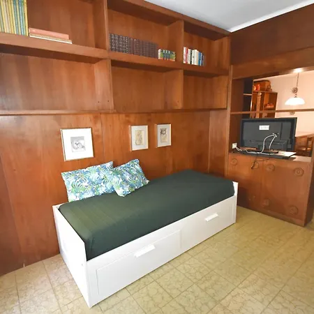 Trilocale Giglio - Zona Mare Con Terrazza, Clima E Posto Auto Apartamento Marina di Campo