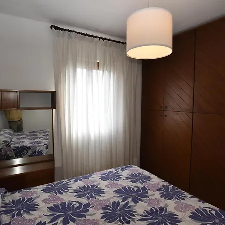 Trilocale Giglio - Zona Mare Con Terrazza, Clima E Posto Auto * 坎普码港